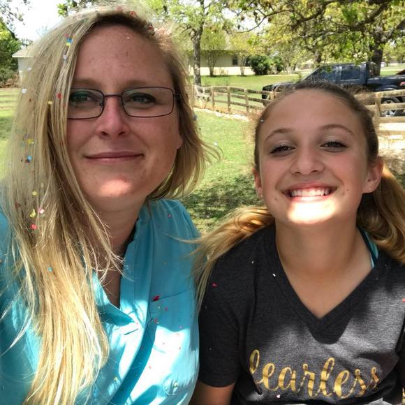 Meet your Posher, Leah - Picture 1 of 1